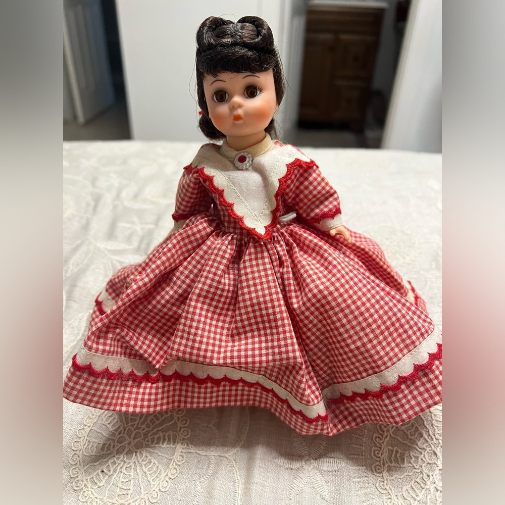 Vintage 8” Madame Alexander Jo doll